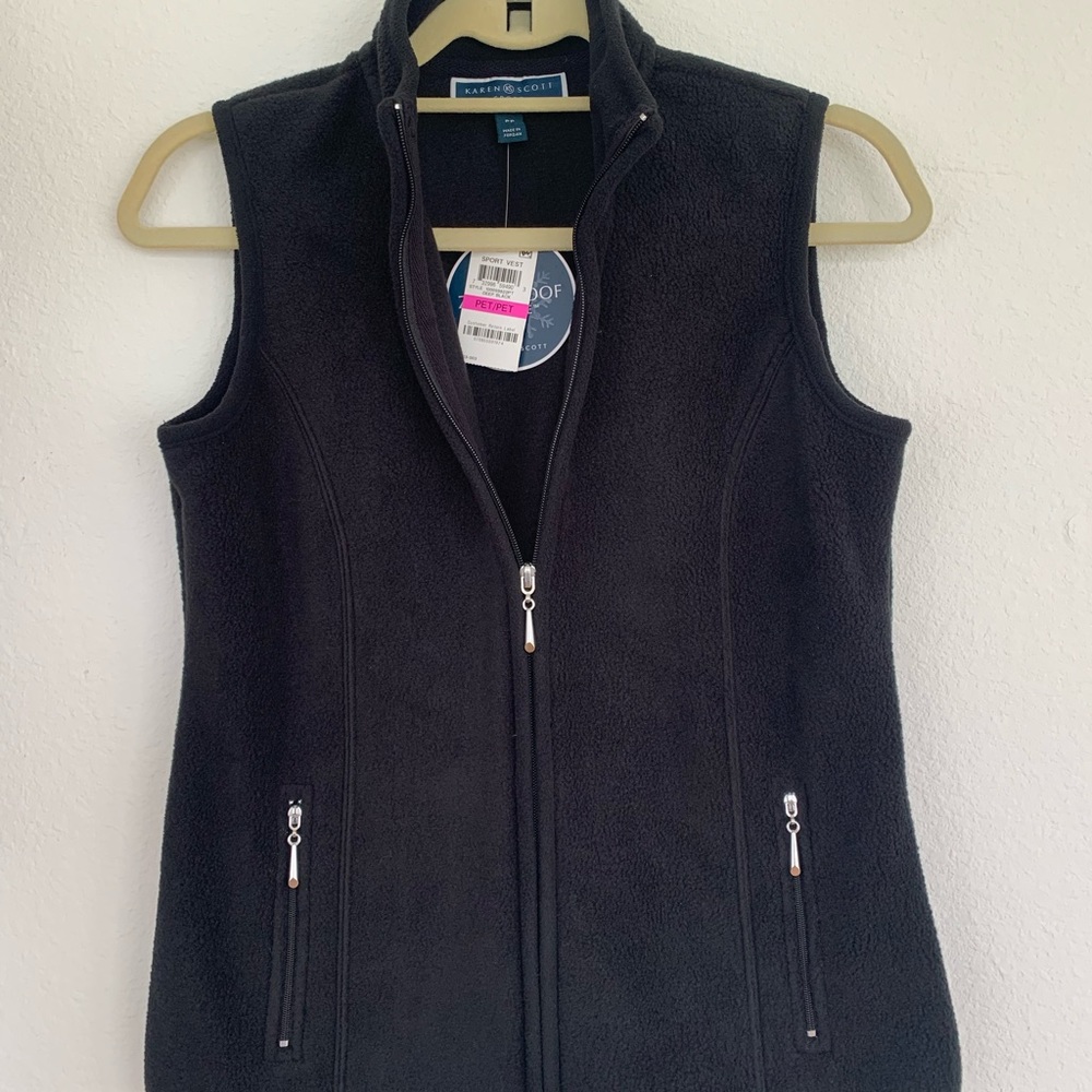 Karen Scott sports vest
